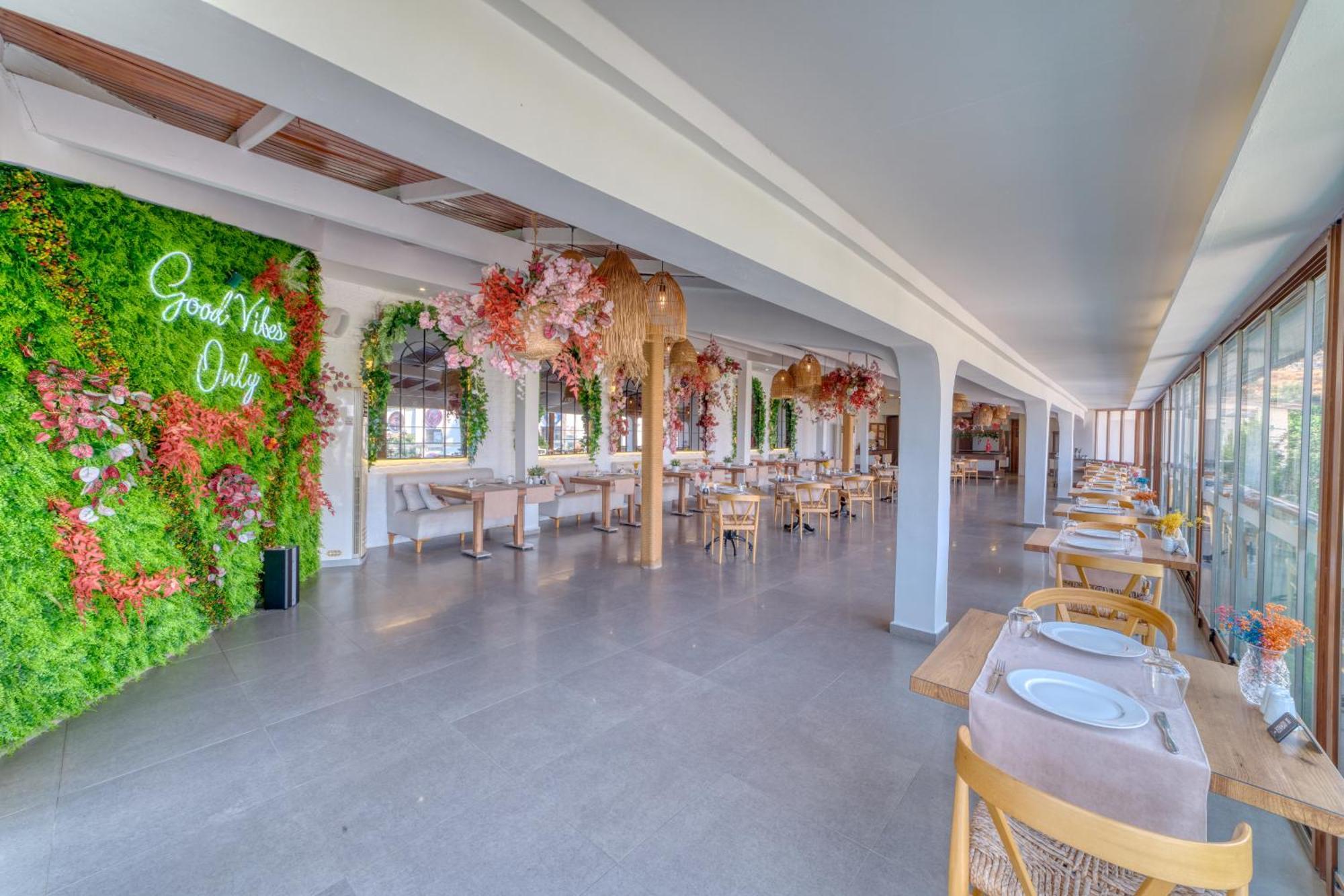 Illusion Beach & Clubhotel - Adults Only Alanya Exterior foto