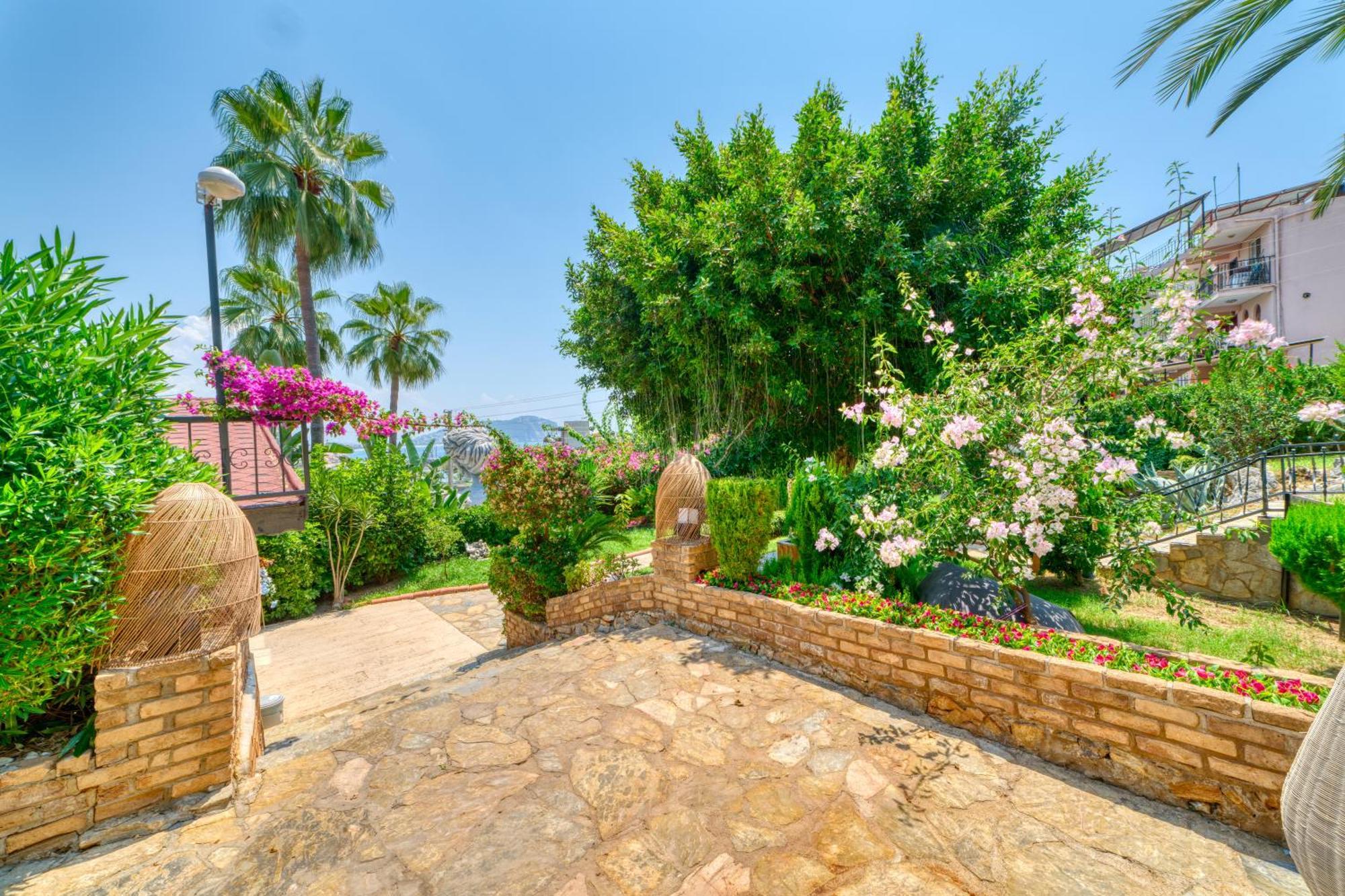 Illusion Beach & Clubhotel - Adults Only Alanya Exterior foto