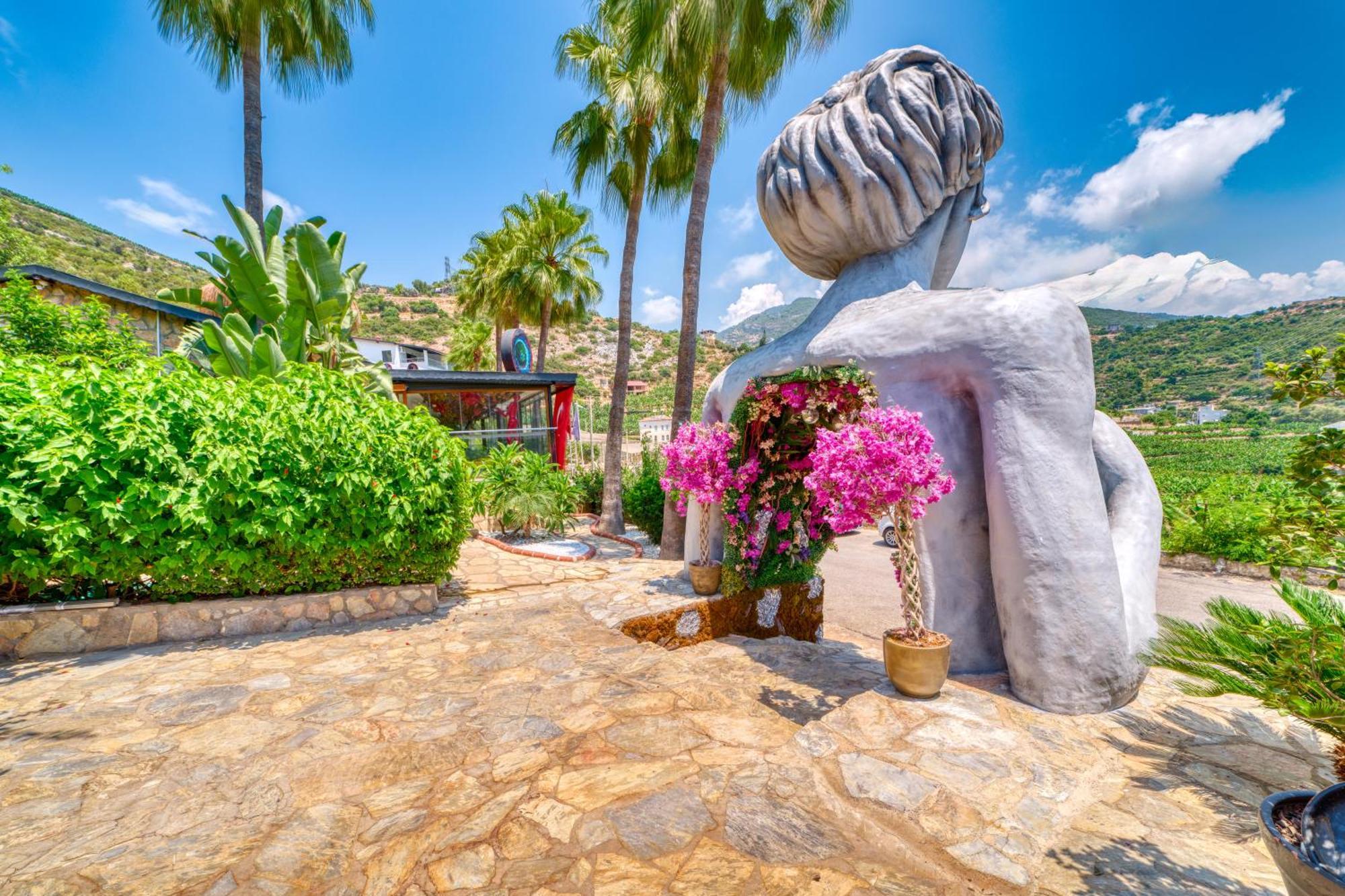 Illusion Beach & Clubhotel - Adults Only Alanya Exterior foto